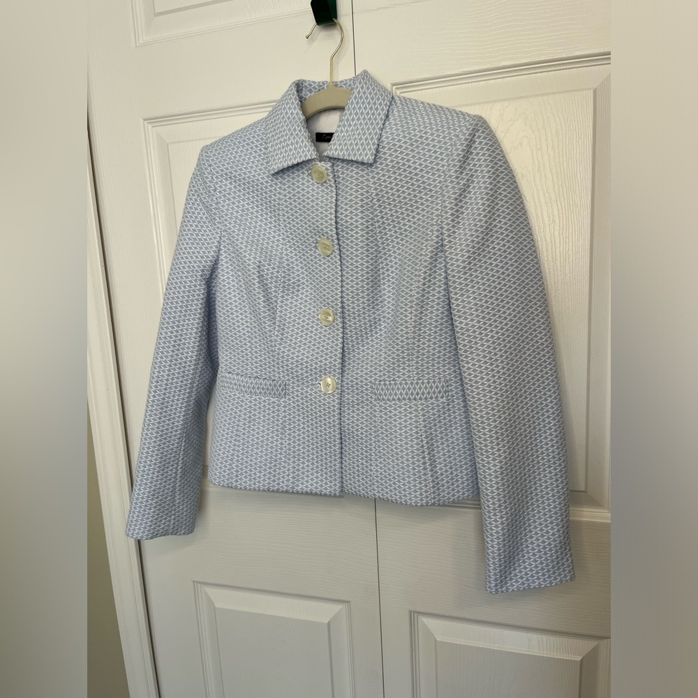 Brooks Brothers Baby Blue and White Woman’s Cropped Blazer 8P NWT Retail $229